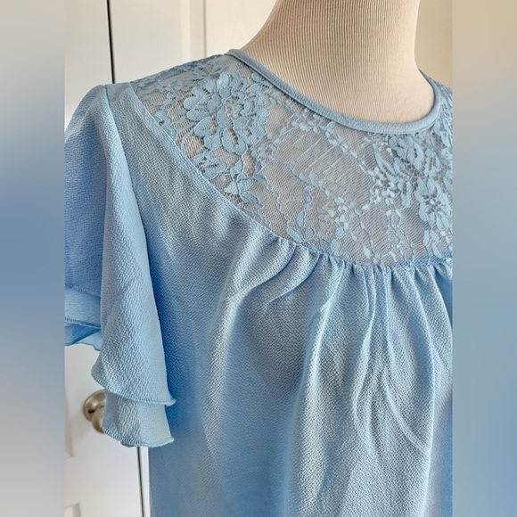 Suzanne Betro Lace Yoke Double Ruffle Sleeve Tunic Too - Picture 5 of 14